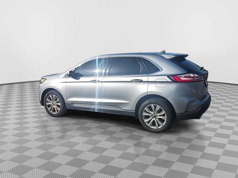 Used 2022 Ford Edge Titanium AWD/4WD image 6