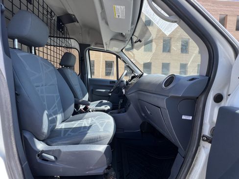 Used 2013 Ford Transit Connect XL image 14