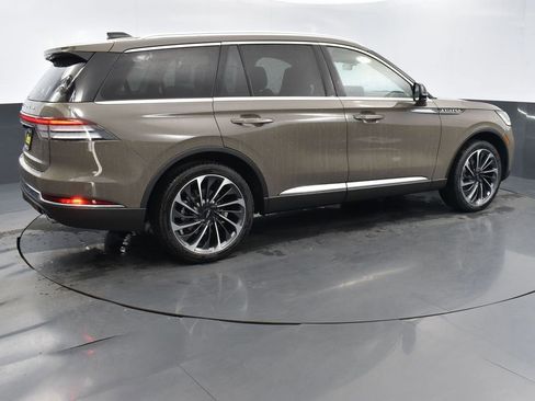 New 2025 Lincoln Aviator Reserve w/ Equipment Group 201A image 6