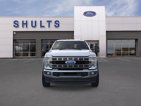New 2025 Ford F550 4x4 SuperCab Super Duty image 6