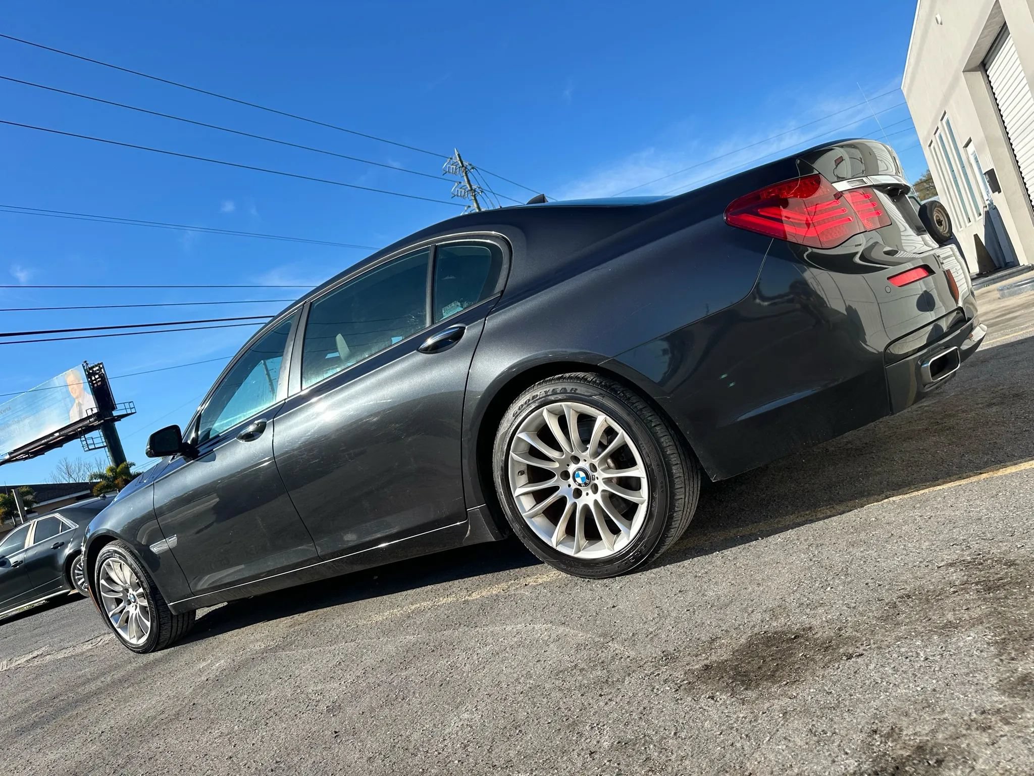 Used 2014 BMW 740Li RWD image 3