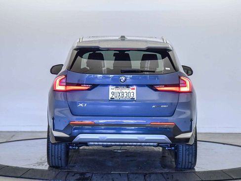 Used 2025 BMW X1 xDrive28i w/ Convenience Package image 3