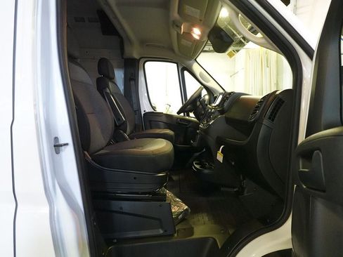 New 2026 RAM ProMaster 2500 w/ Convenience Group FWD image 14