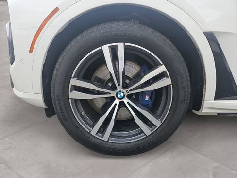 Used 2024 BMW X7 xDrive40i w/ Executive Package image 14