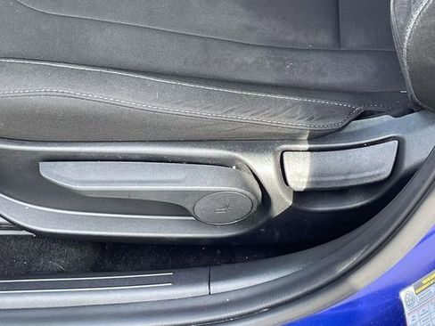 Used 2023 Hyundai Elantra Blue FWD image 15