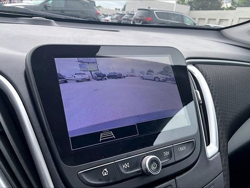 Used 2024 Chevrolet Malibu LT FWD image 22