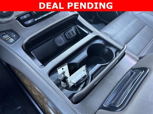 Used 2018 GMC Yukon XL Denali w/ Denali Ultimate Package image 20