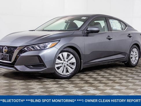 Used 2020 Nissan Sentra S image 2