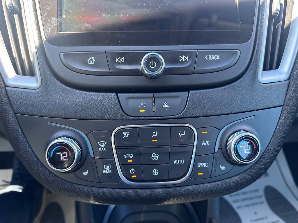 Used 2023 Chevrolet Malibu LT FWD image 18