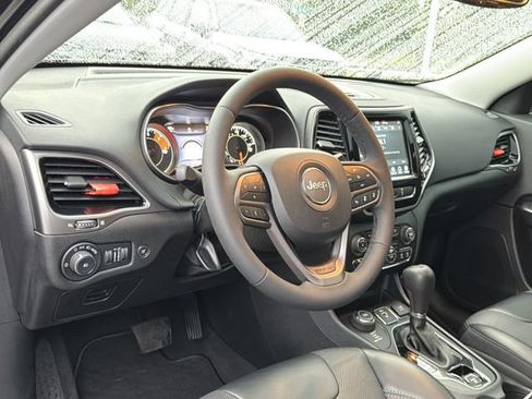 Used 2022 Jeep Cherokee Limited AWD/4WD image 10