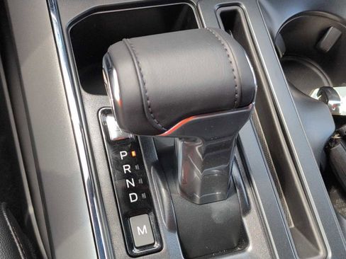 New 2025 Ford F150 Lariat w/ Equipment Group 501A Mid image 18