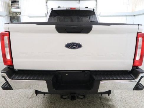 Used 2026 Ford F250 XLT image 8