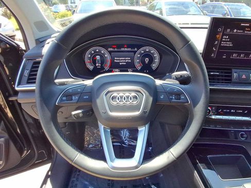 Used 2023 Audi Q5 2.0T Premium Plus w/ Premium Plus Package AWD/4WD image 22