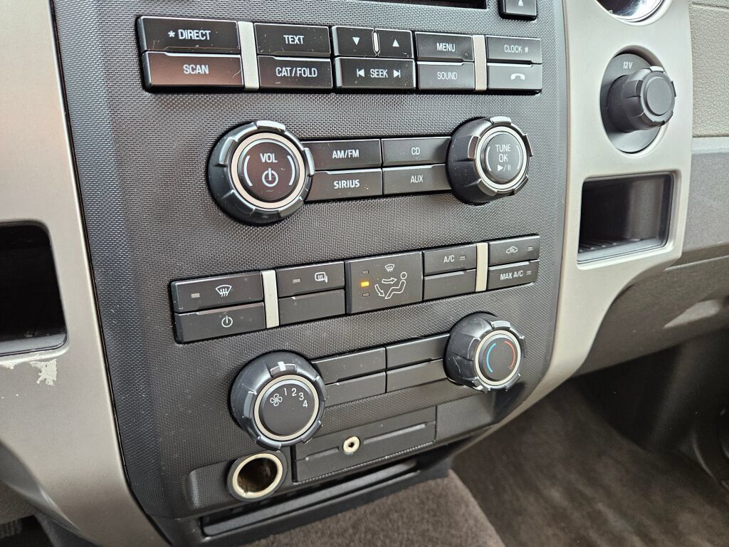 Used 2010 Ford F150 XLT AWD/4WD image 26