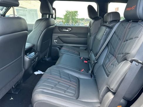 New 2025 Nissan Armada PRO-4X image 8