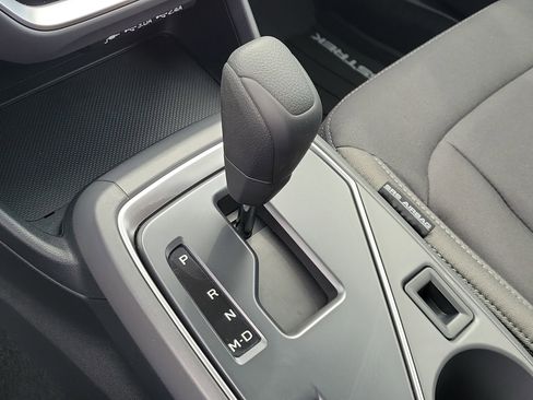 Certified 2025 Subaru Crosstrek 2.0i Premium image 28