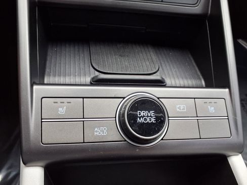 Used 2024 Hyundai Kona SEL w/ Convenience Package FWD image 10