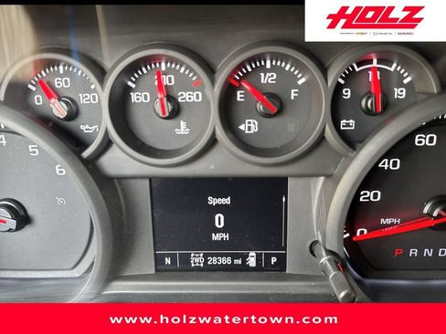 Certified 2025 Chevrolet Silverado 1500 Custom w/ Turbomax Blackout Package AWD/4WD image 17