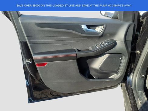 Used 2025 Ford Escape ST-Line image 21