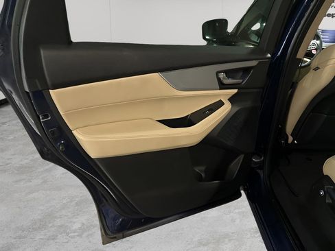 Used 2024 Acura MDX SH-AWD image 17