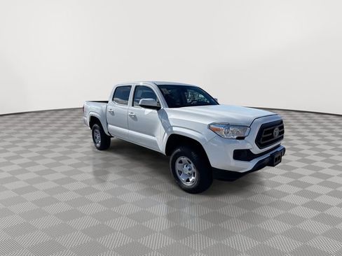 Used 2021 Toyota Tacoma SR image 2