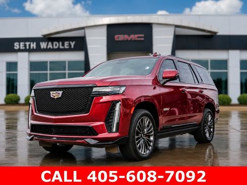 Used 2024 Cadillac Escalade V w/ Heavy-Duty Trailer Package AWD/4WD image 70