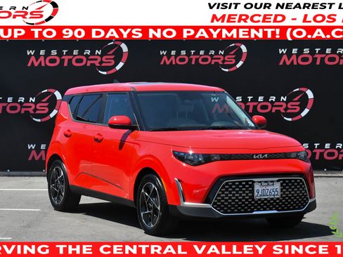 Used 2024 Kia Soul EX image 1