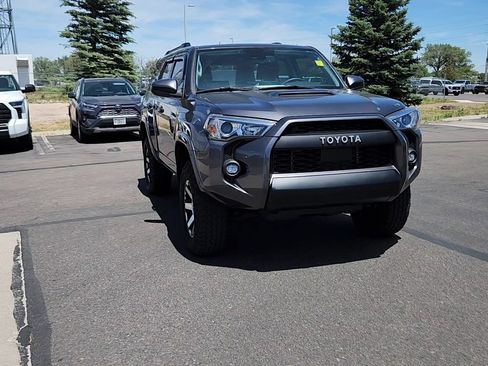 Used 2022 Toyota 4Runner TRD Off-Road AWD/4WD image 4