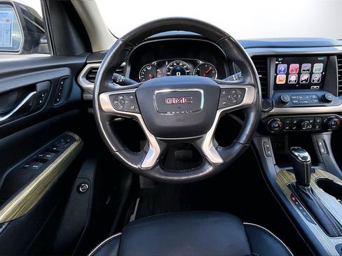 Used 2019 GMC Acadia Denali w/ Technology Package image 10