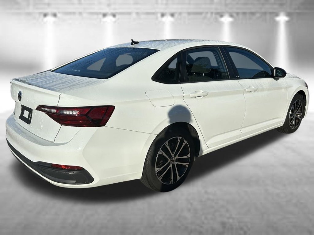 Certified 2024 Volkswagen Jetta Sport FWD image 6
