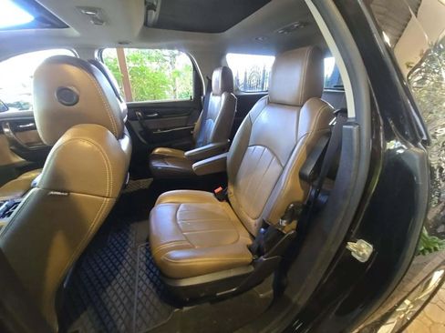 Used 2017 GMC Acadia Limited SLT AWD/4WD image 7