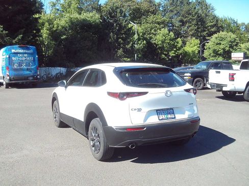 Used 2023 MAZDA CX-30 AWD 2.5 S image 3