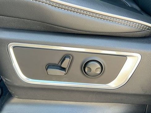 New 2026 RAM 1500 Laramie AWD/4WD image 20