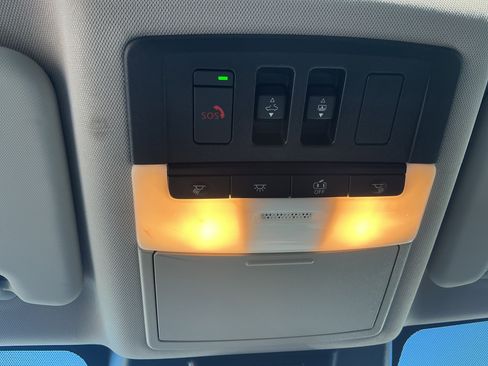 Certified 2021 Nissan Rogue Platinum image 21