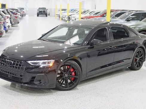 Used 2022 Audi S8 w/ S8 Comfort Plus Package image 7