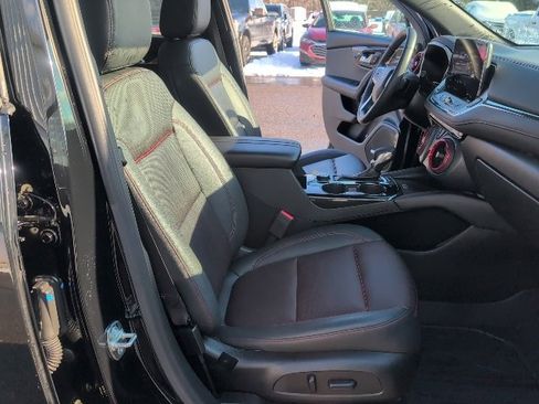 Certified 2024 Chevrolet Blazer RS w/ Driver Confidence II Package image 42