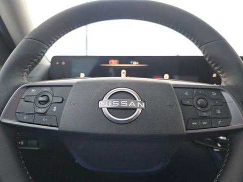 New 2026 Nissan Sentra SV w/ SV Convenience Package FWD image 16