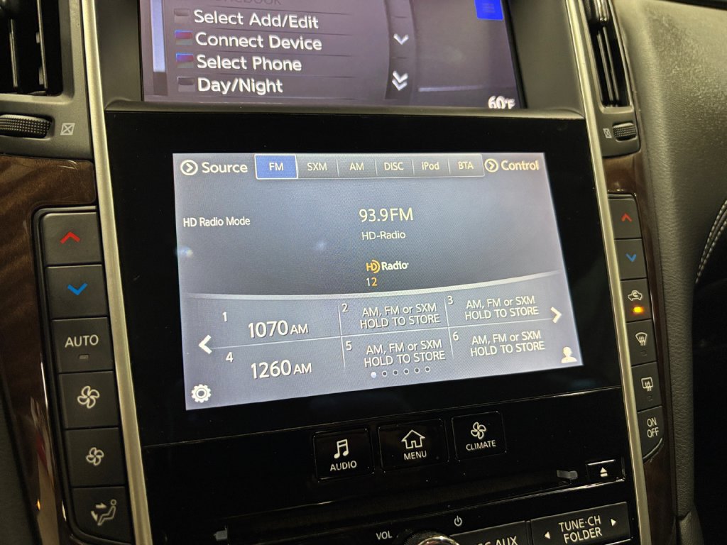 Used 2018 INFINITI Q50 Luxe RWD image 24