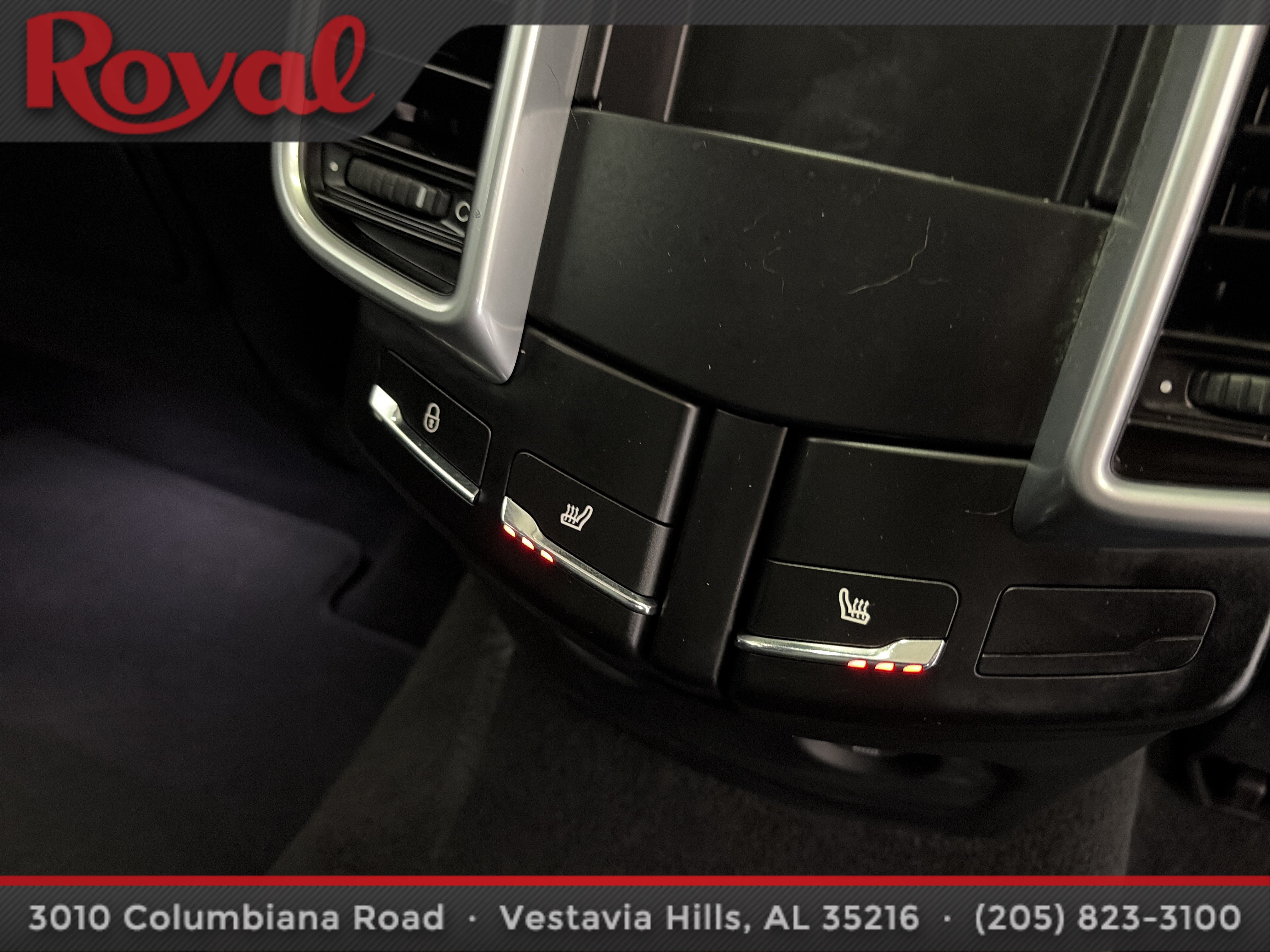 Used 2017 Porsche Cayenne GTS AWD/4WD image 10