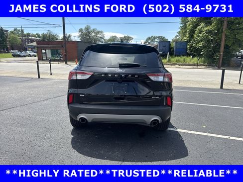 Used 2022 Ford Escape SE w/ Cold Weather Package AWD/4WD image 8