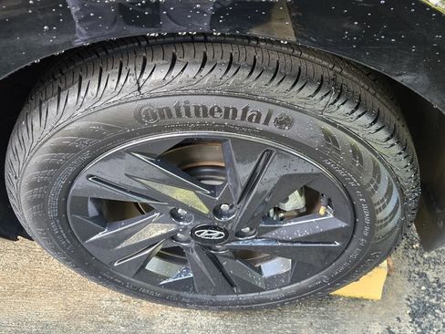 Used 2022 Hyundai Elantra SEL w/ Convenience Package image 8