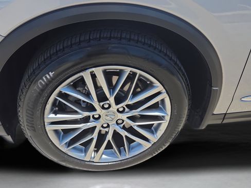 Certified 2023 Acura MDX SH-AWD w/ Advance Package image 37