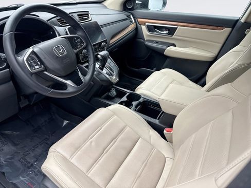Used 2018 Honda CR-V Touring image 10