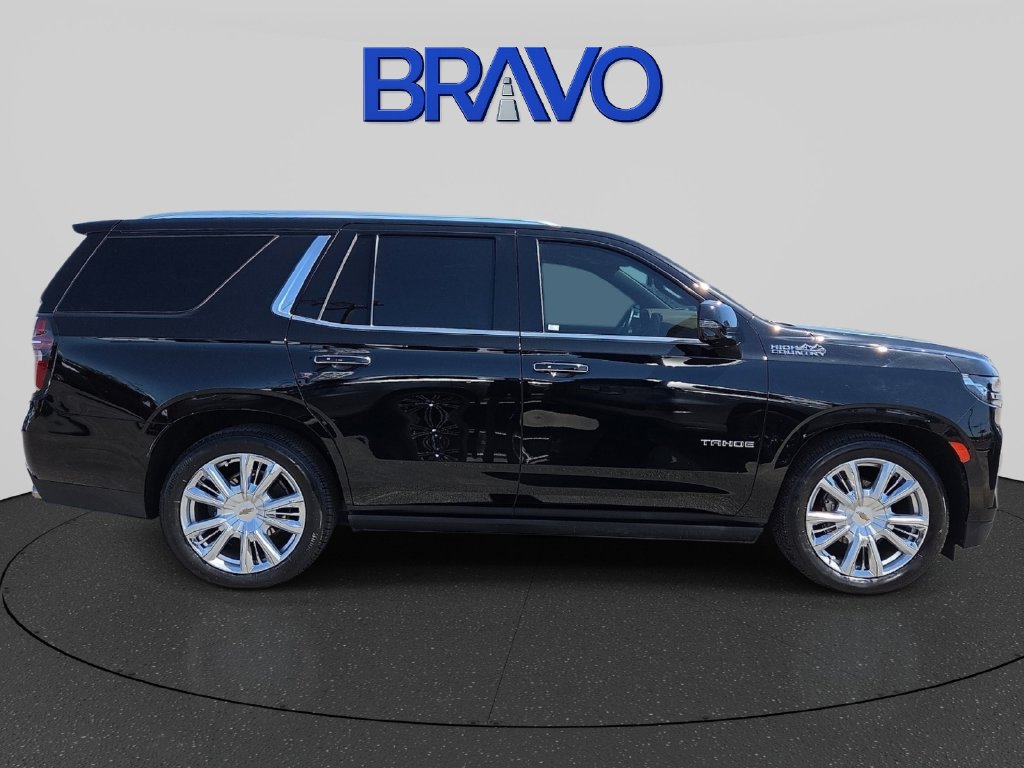 Used 2024 Chevrolet Tahoe High Country AWD/4WD image 5