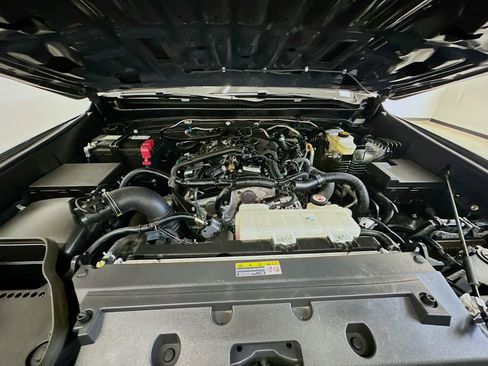 Used 2024 Toyota Tacoma TRD Off-Road AWD/4WD image 34