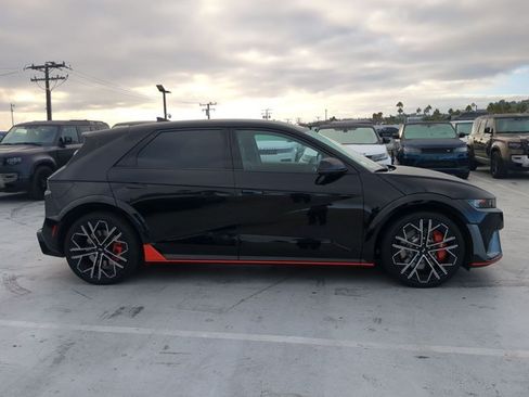 Used 2025 Hyundai Ioniq 5 N AWD/4WD image 4