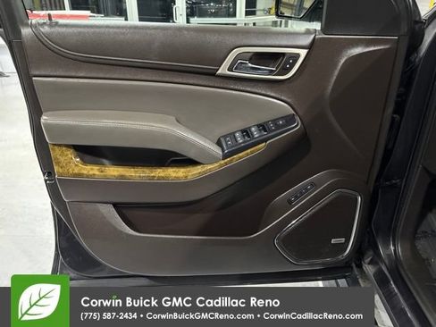 Used 2015 GMC Yukon XL Denali w/ Premium Package AWD/4WD image 14