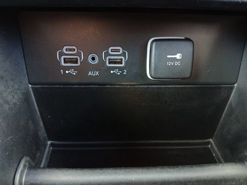 Used 2024 Jeep Grand Cherokee L Laredo w/ Trailer Tow Package AWD/4WD image 6