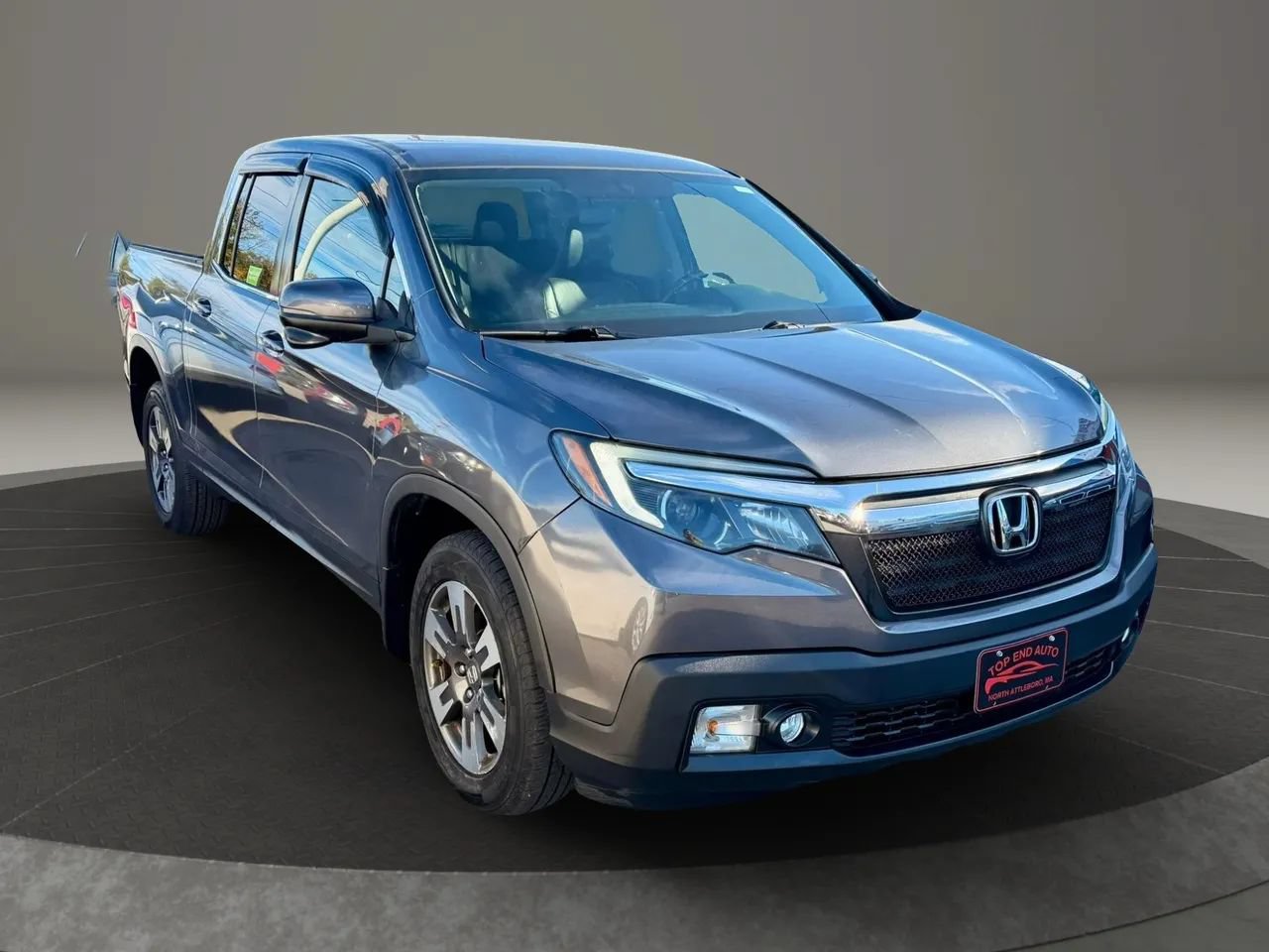 Used 2018 Honda Ridgeline RTL-T image 3
