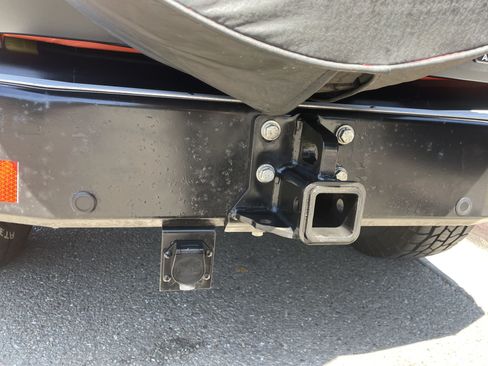 Used 2013 Toyota FJ Cruiser 4WD w/ Upgrade Pkg image 18
